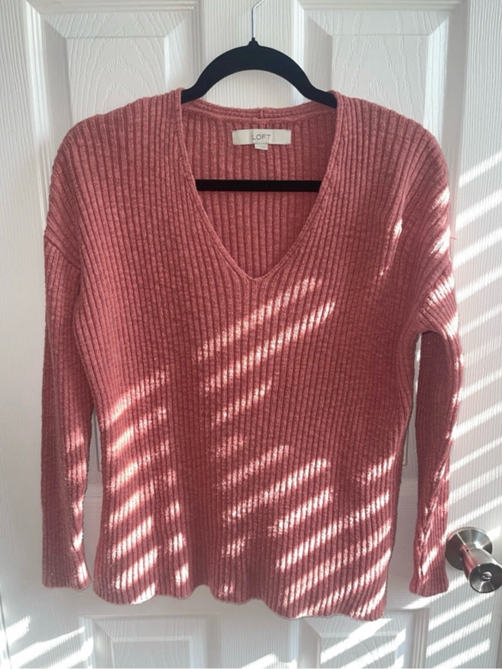 LOFT Women's Ribbed V-Neck Sweater in Dusty Rose Pink